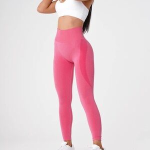 NVGTN Seamless Contour Leggings